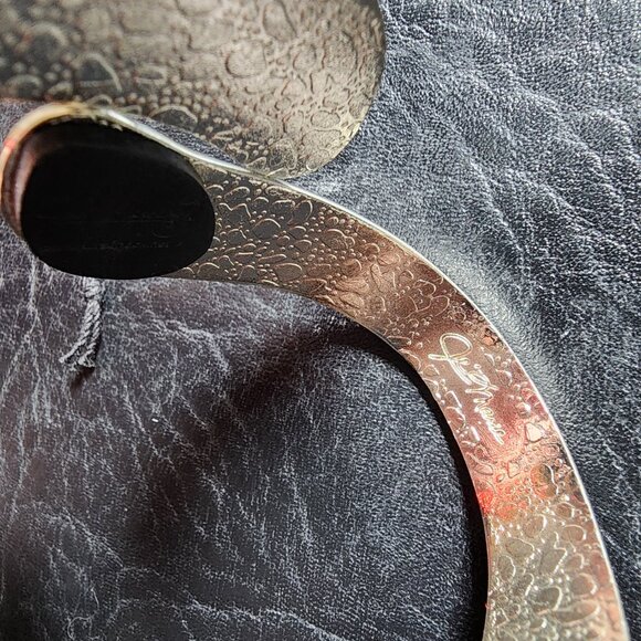 Fumi Black Leather and Silver Metal Bracelet Purse Hook - Picture 10 of 12